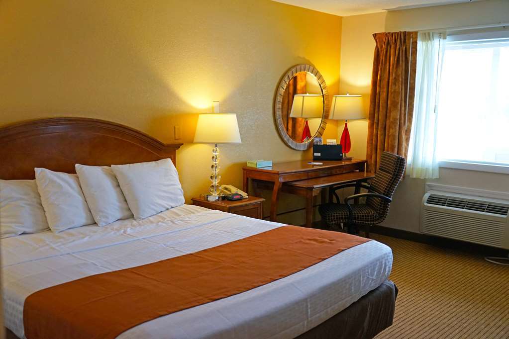 Americas Best Value Inn Платсбърг Стая снимка